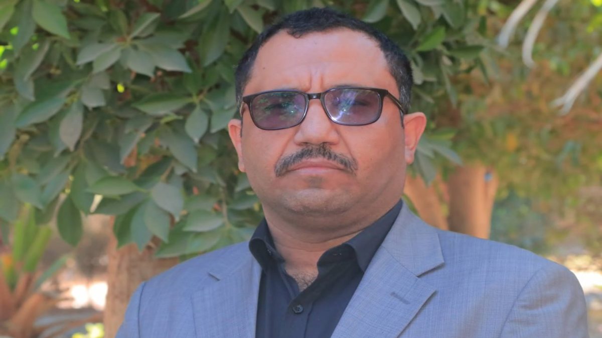 روایت مجاهد یمنی از فضای بیرونی جلسه امروز حکام عرب