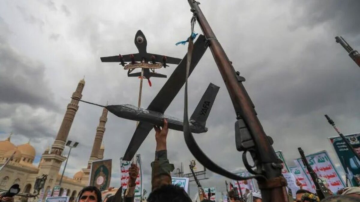 هشدار روزنامه عبری‌زبان «گلوبس»: حملات هوایی اسرائیل به یمن باعث تقویت انصارالله می‌شود!