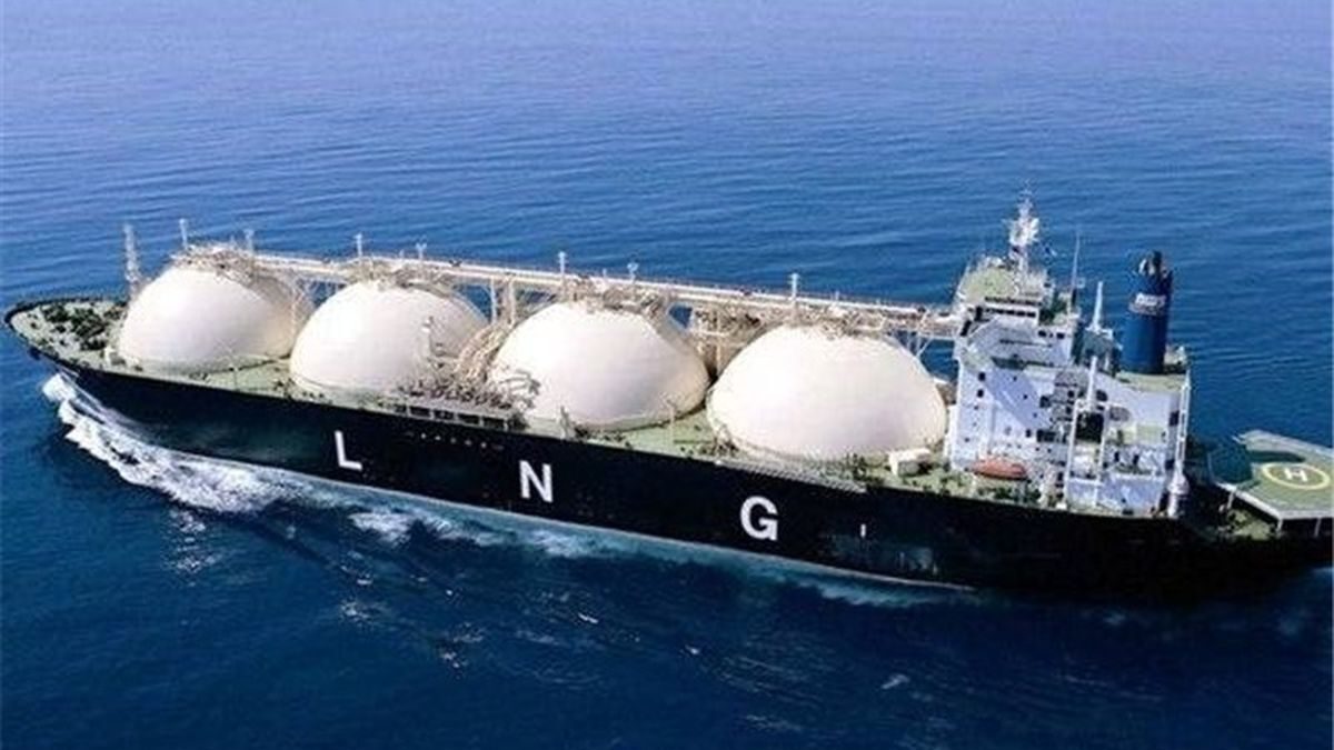 آمریکا از عمان در پروژه عظیم سوخت‌رسانی به کشتی‌ها با گاز مایع الگوبرداری کرد
