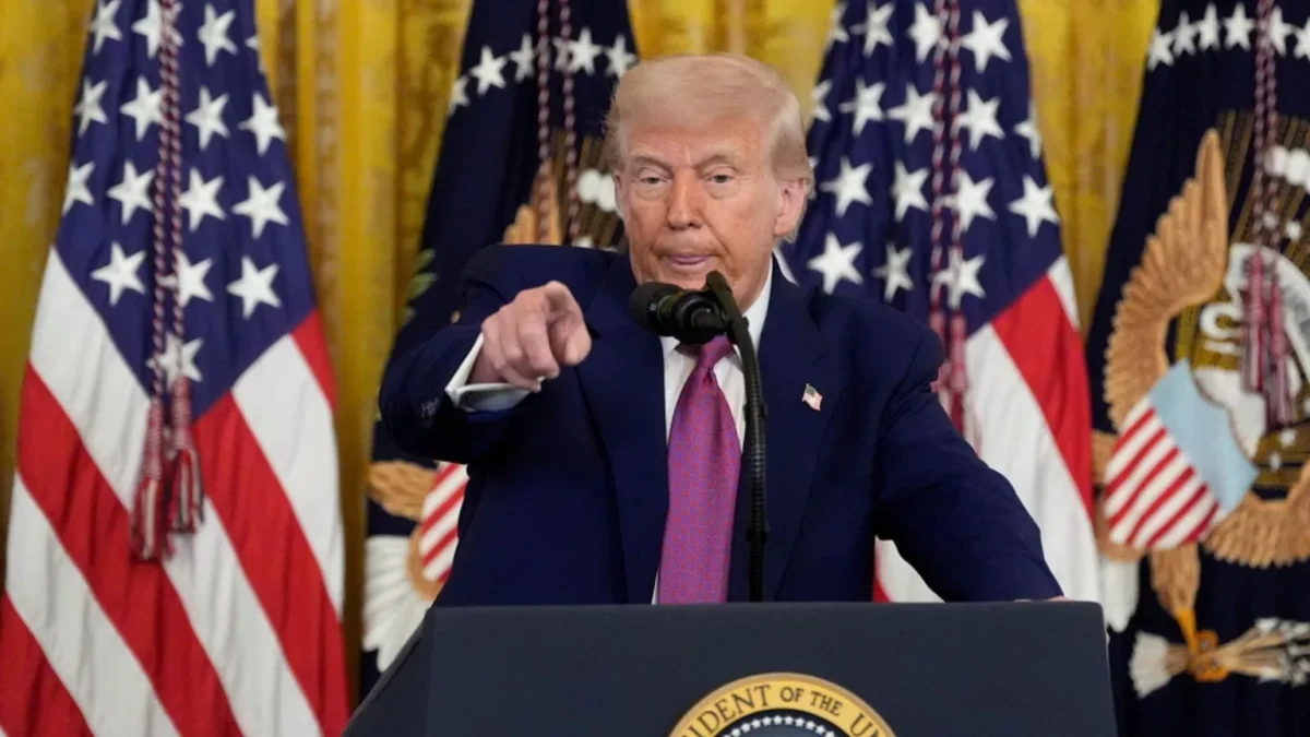 پنتاگون چگونه نمایشگری و تناقض‌های ترامپ درباره ایران را در کنفرانس مطبوعاتی افشا کرد؟