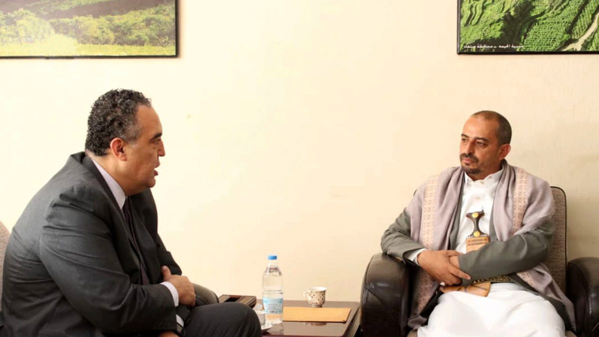 عبدالواحد ابوراس، قائم‌مقام وزیر خارجه یمن، در دیدار با مقام سازمان ملل.