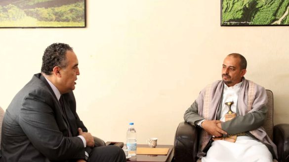 عبدالواحد ابوراس، قائم‌مقام وزیر خارجه یمن، در دیدار با مقام سازمان ملل.