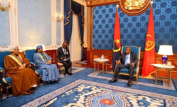 روابط عمان و آنگولا.