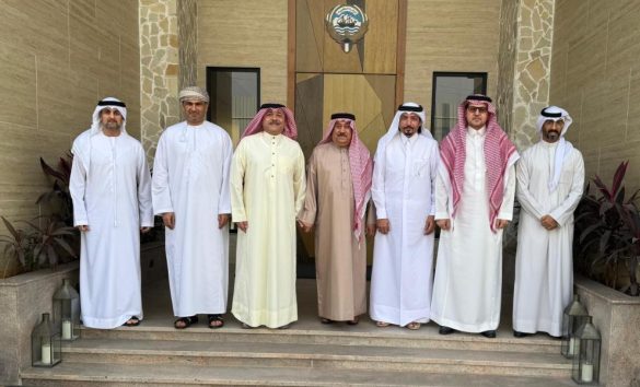 سفرا شورا همکاری در هند.