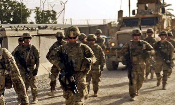 نیرو های آمریکایی و انگلیسی.