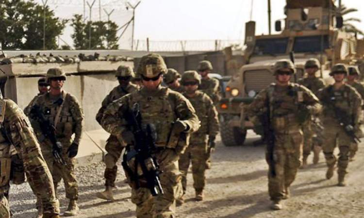 نیرو های آمریکایی و انگلیسی.