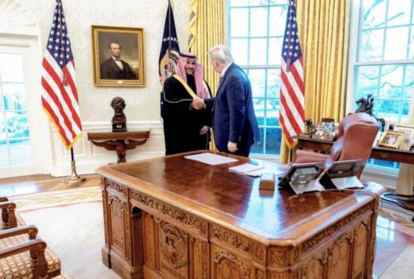 پاتریوت در برابر اطاعت.